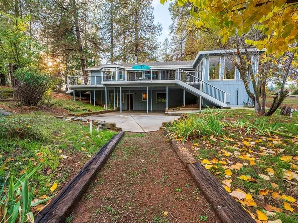 19221 Wild Oak Rd, Grass Valley, CA 95945