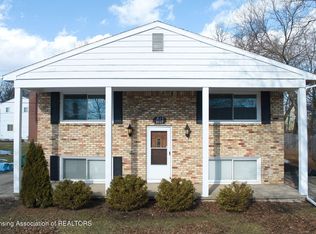 3115 Holiday Dr, Lansing, MI 48912