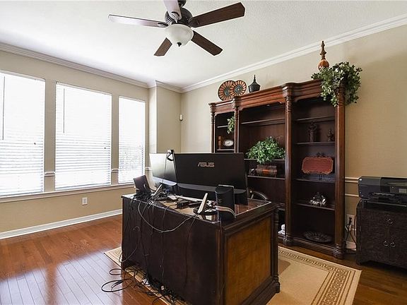 5th image of 4149 Plantation Ln