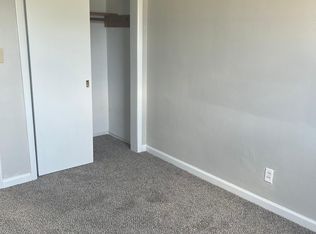 2421 Patrick Dr APT 4, Belleville, IL 62221