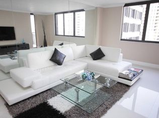 540 Brickell Key Dr APT 1202, Miami, FL 33131