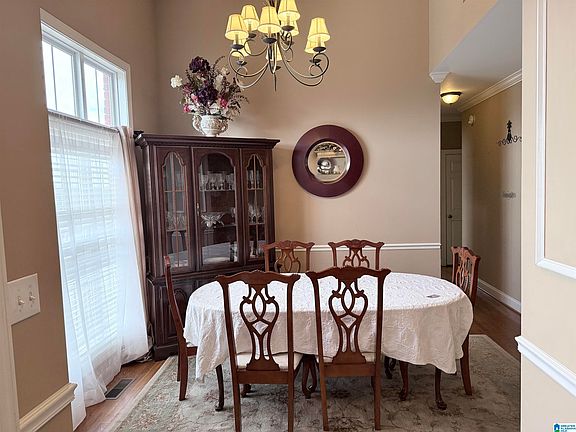 2nd image of 65 Twisted Oak Cir