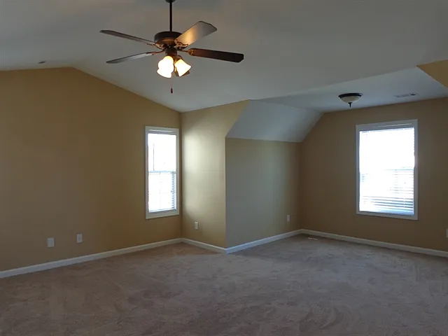 131 Village Dr — Photo 5