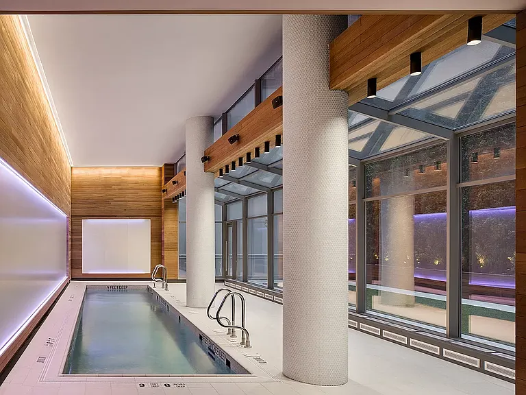 42 W 33rd St #2C — Photo 17