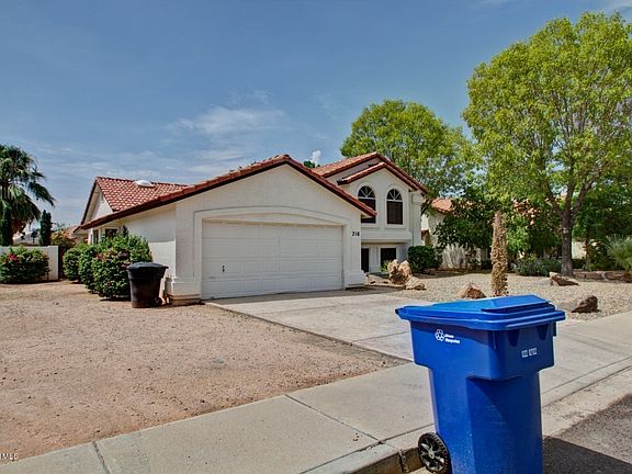 2nd image of 718 S Winthrop Circle
