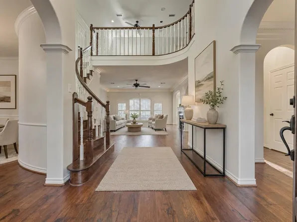 147 Sunnyvale W, Montgomery, TX 77356
