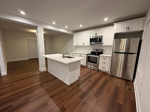 32 Fonda Rd #B Photo 1