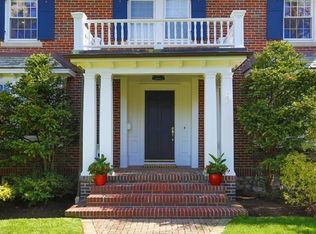 133 Fuller St, Newton, MA 02465