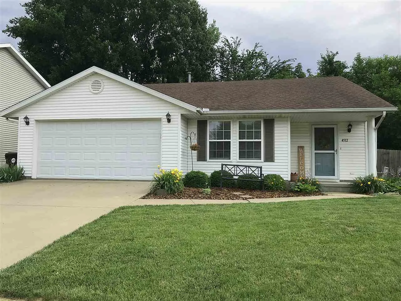 4512 W Rockwell Dr photo 1