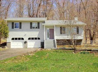 161 Shenandoah Rd, Hopewell Junction, NY 12533