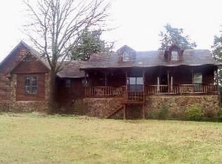 225 Hollow Ln, Russellville, AR 72802