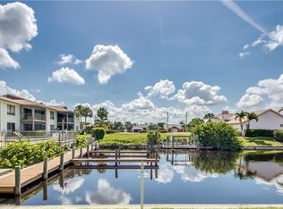 4811 SW 8th Pl, Cape Coral, FL 33914