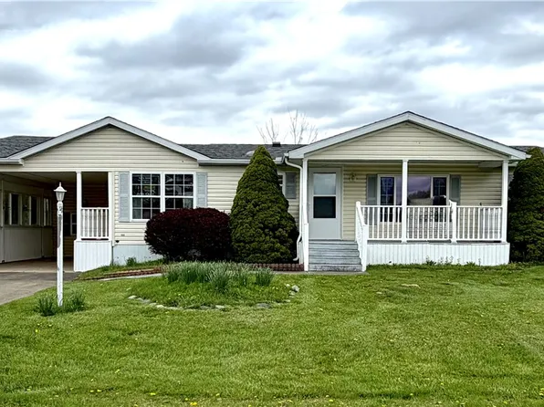 35 Retirement Dr, Horseheads, NY 14845