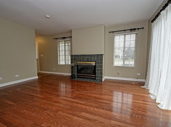 4th image of 443 Village Creek Dr #21B