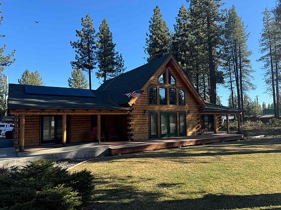 4th image of 645 Main St