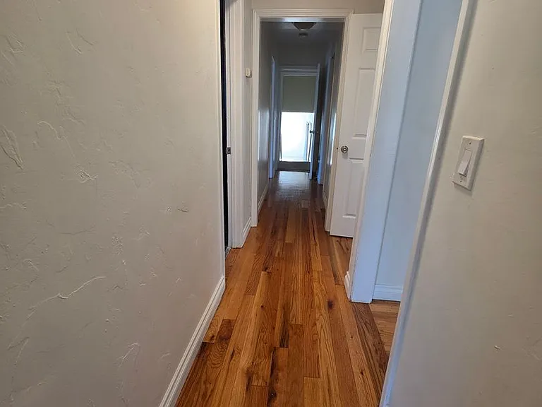 4513 & 4515 Spring St — Photo 5