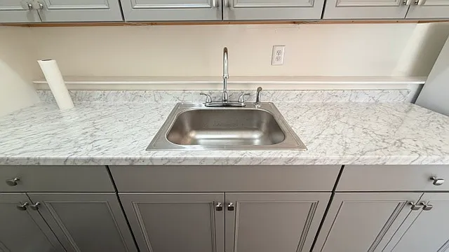 2226 Wooster Rd — Photo 9
