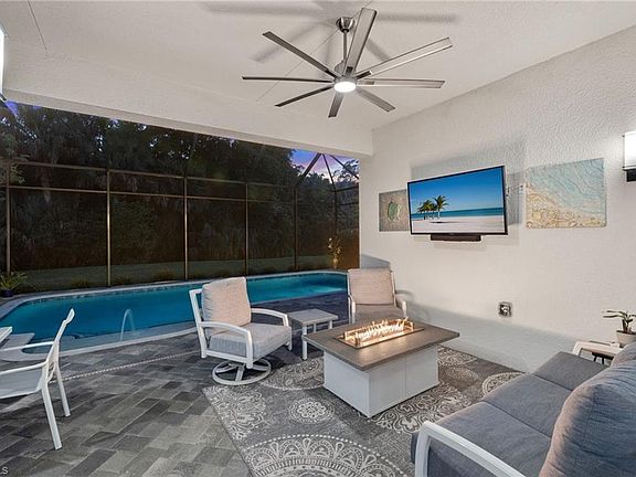 4th image of 16557 Calistoga DR