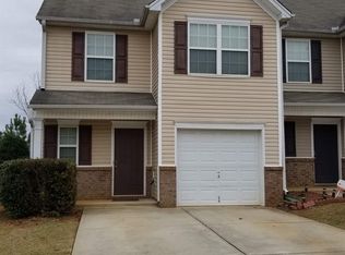 344 Lobdale Falls Dr, Lawrenceville, GA 30045