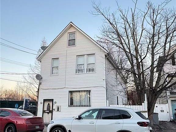 3rd image of 157 Harbor Rd