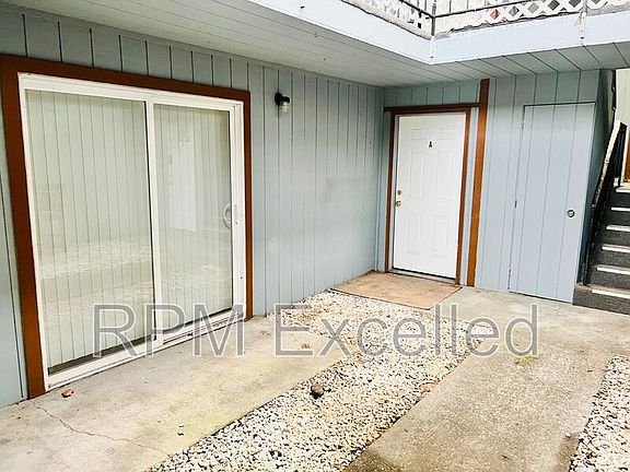 4th image of 2500 S 286th Pl Unit A