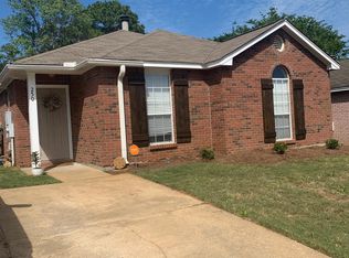 250 Millridge Dr, Millbrook, AL 36054