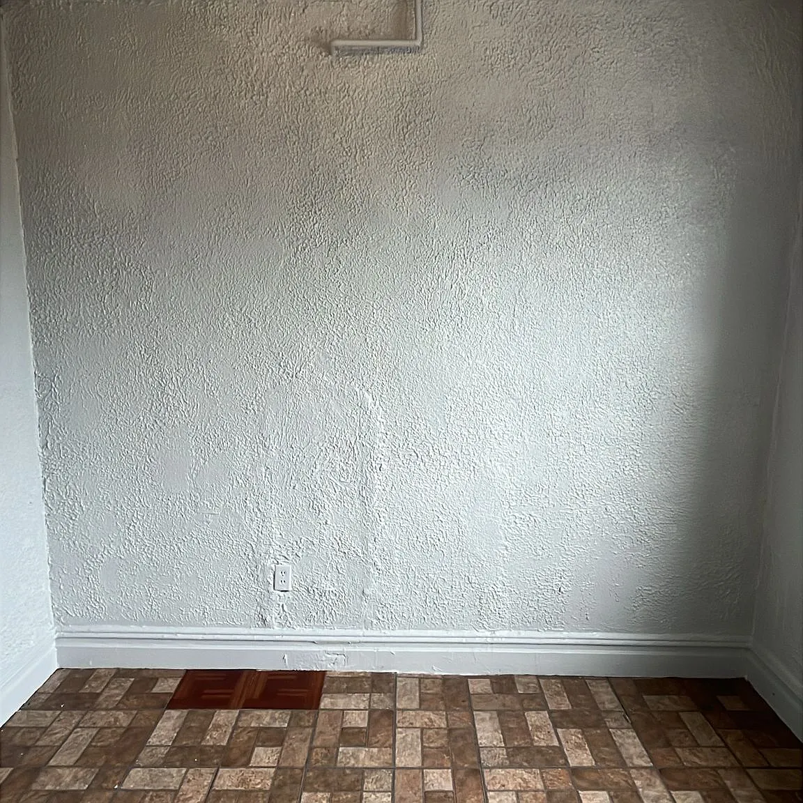 2 bed, $650 — Photo 4
