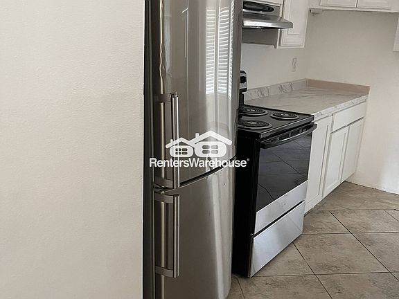 5th image of 7502 W Minnezona Ave