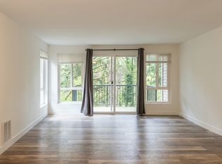 3440 14th Ave S APT 102, Seattle, WA 98144