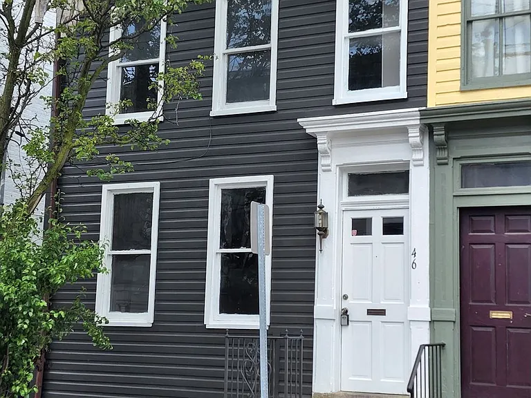 46 S Pine St — Photo 19