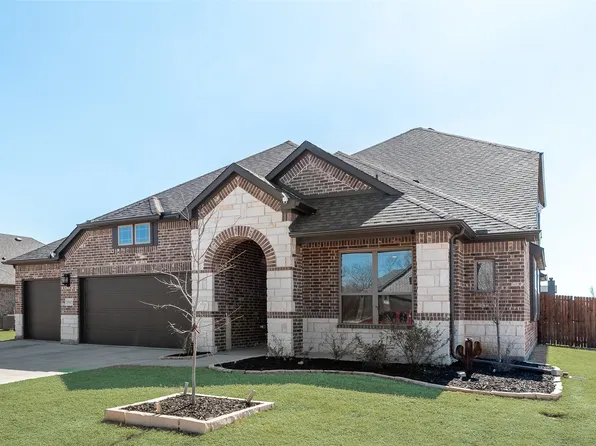 561 Randys Way, Pilot Point, TX 76258