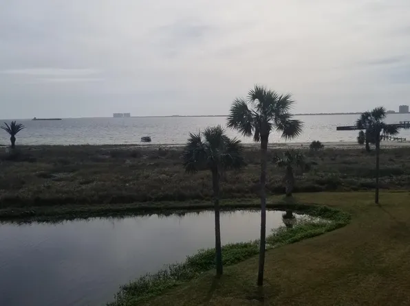 200 Pensacola Beach Rd, Gulf Breeze, FL