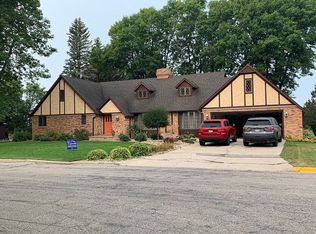 505 N Cottage Grove Ave, Luverne, MN 56156