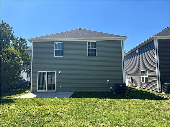 3rd image of 312 W 1st Ave