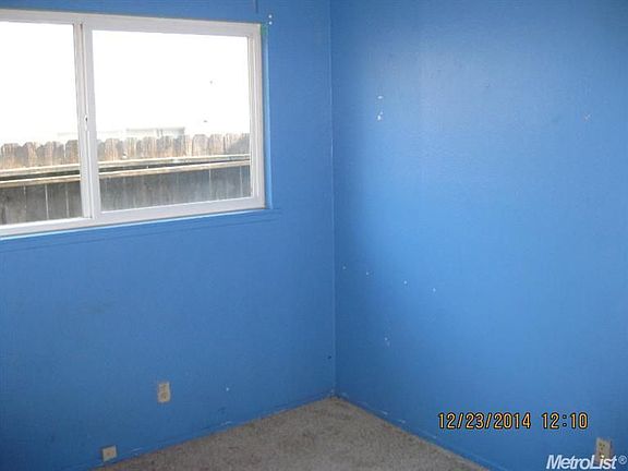4th image of 9313 Orangevale Ave