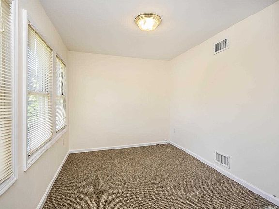 4th image of 3 Brookwood St Floor 1