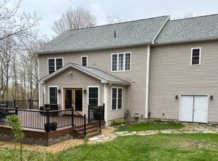 345 Bragg Rd, Warren, MA 01083