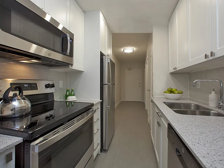 101 Millside Dr — Photo 5