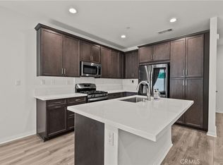 14610 W Isla Vista Dr, Panorama City, CA 91402