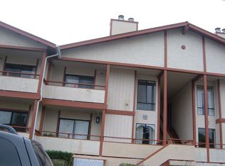 448 Cypress Ave, Half Moon Bay, CA 94019