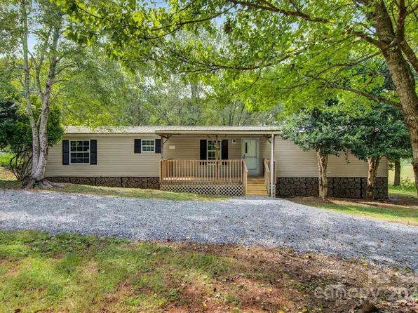4335 Hickory Lincolnton Hwy, Newton, NC 28658