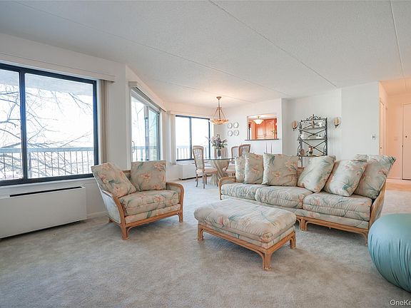 5th image of 400 High Point Drive #204