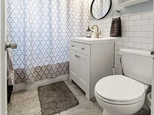 70 Hastings Ave #1A