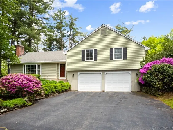14 Midlands Drive, Avon, CT 06001