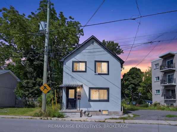 193 York St, Kingston, ON K7K 1R5