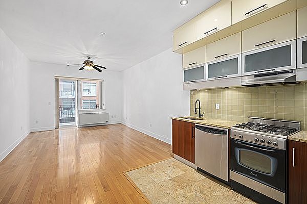1st image of 4126 27th St APT 3C