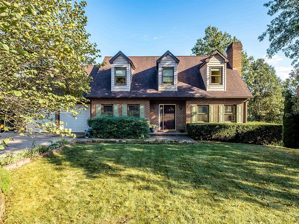 1st image of 1404 Cumberland Dr