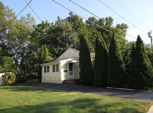 7 Garrabrant Rd, Clifton, NJ 07013