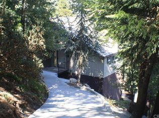 709 Fern Rd, Lake Arrowhead, CA 92385