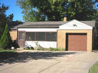 2115 S Edgemoor St, Wichita, KS 67218